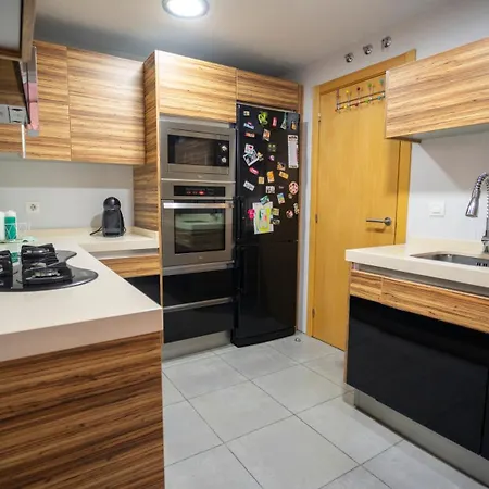 Apartment Alhambra A 8 Minutos Granada, Con Parking Y Piscina